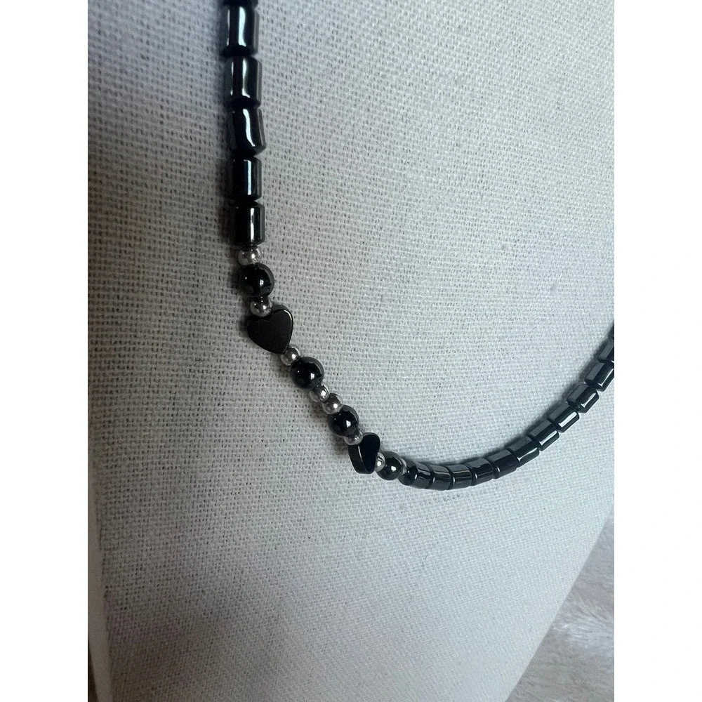 Hematite Bead Necklace Y2K Goth 20" Black Heart Silver Tone Minimalist Necklace - Picture 5 of 13